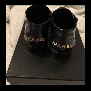 CHANEL SHINEY CALF SKIN LOAFERS